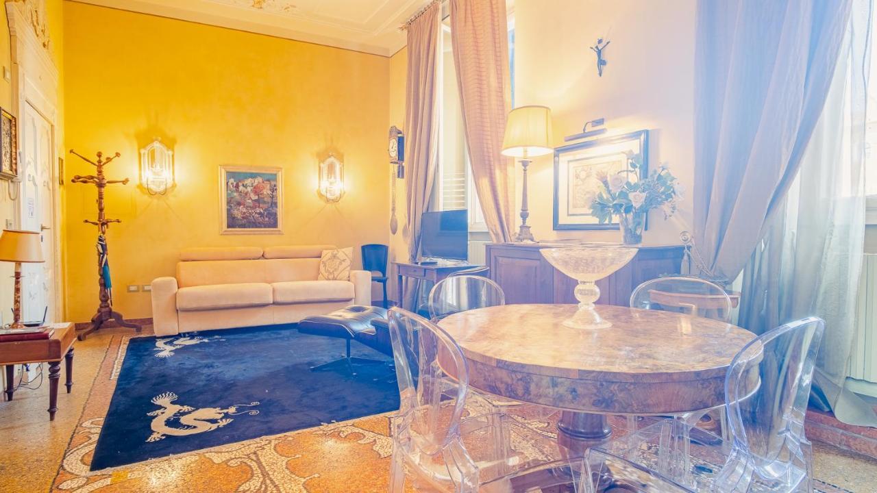 ヴェローナResidenza Dei Signori - Italian Homingアパートメント エクステリア 写真